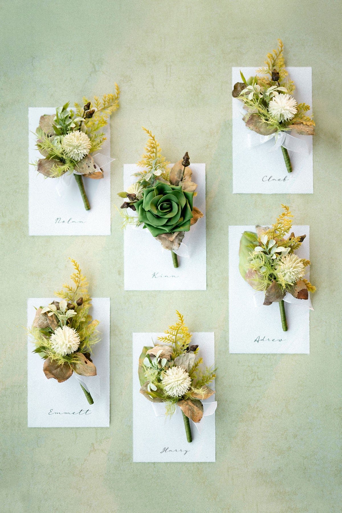 Boutonnieres in Emerald & Tawny Beige