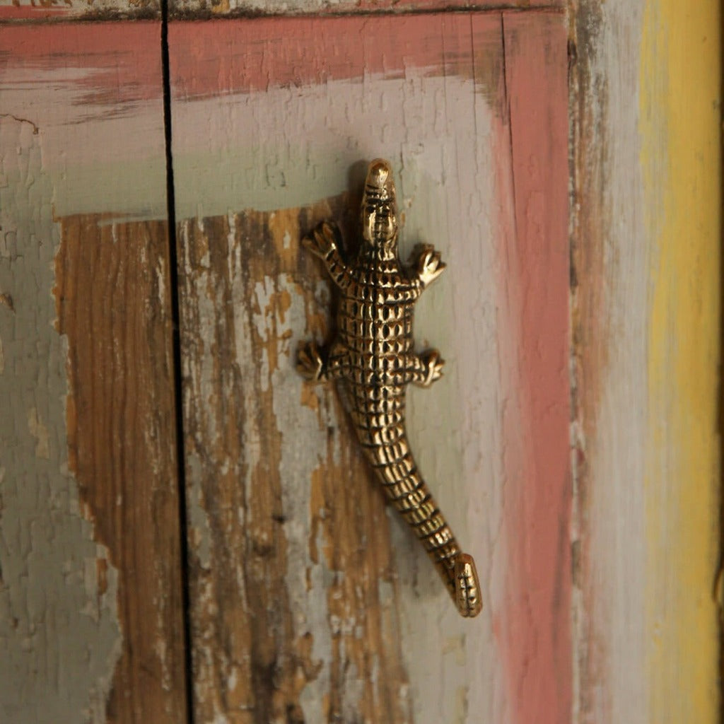 Chewy Crocodile Wall Hook